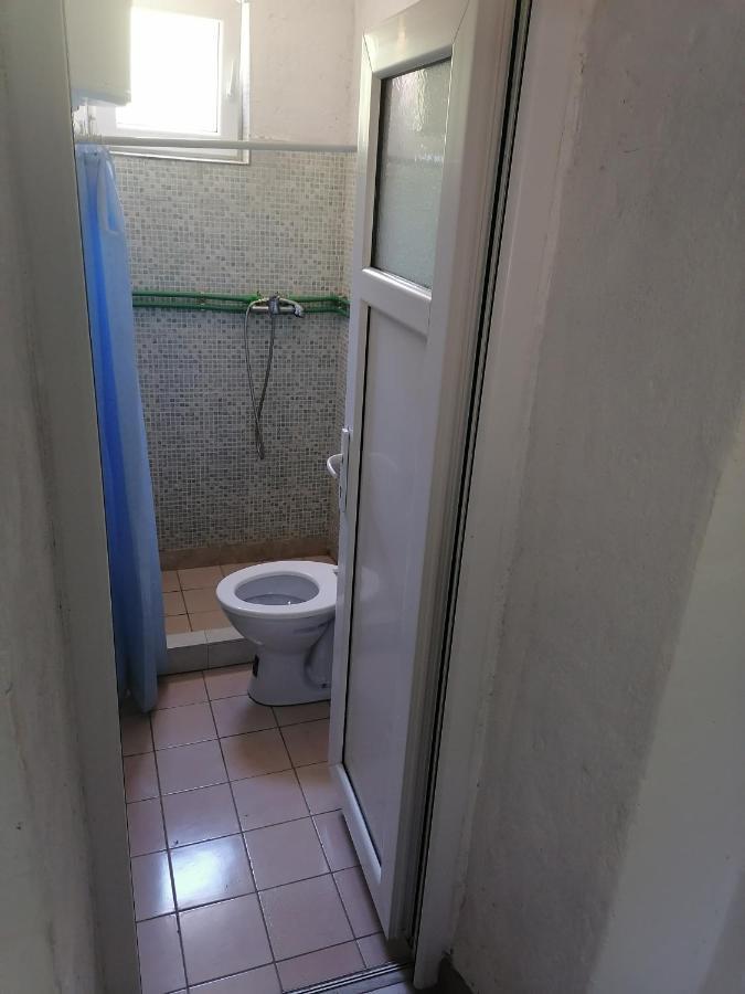 Apartman Milan Obrovac Exteriér fotografie